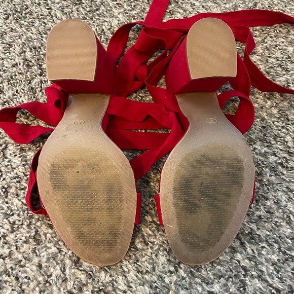 Lulus Alta Dark Red Suede Lace-up Heels - Size 9 - Picture 4 of 4